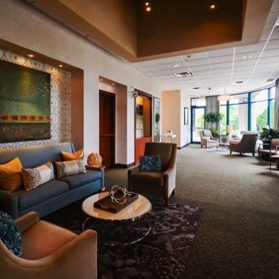 kahns-catering-montage-lobby-6-GooglePhotos